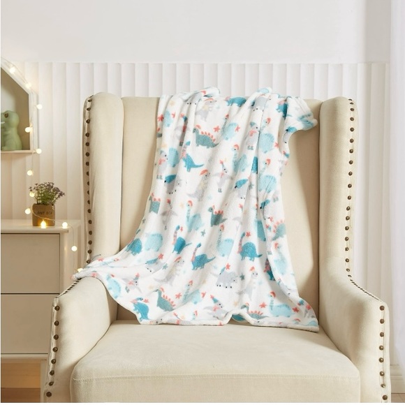 Parents Choice Plush Baby Blankets, plaid and dinosaur designs; 30” x 36” - Picture 3 of 8